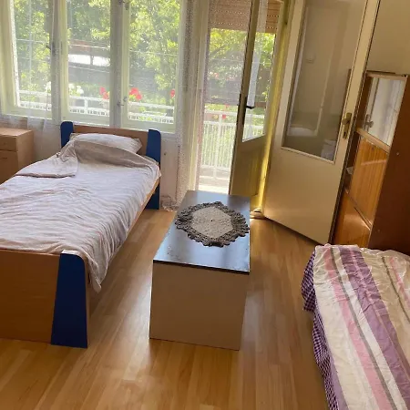 Smestaj Za Radnike *